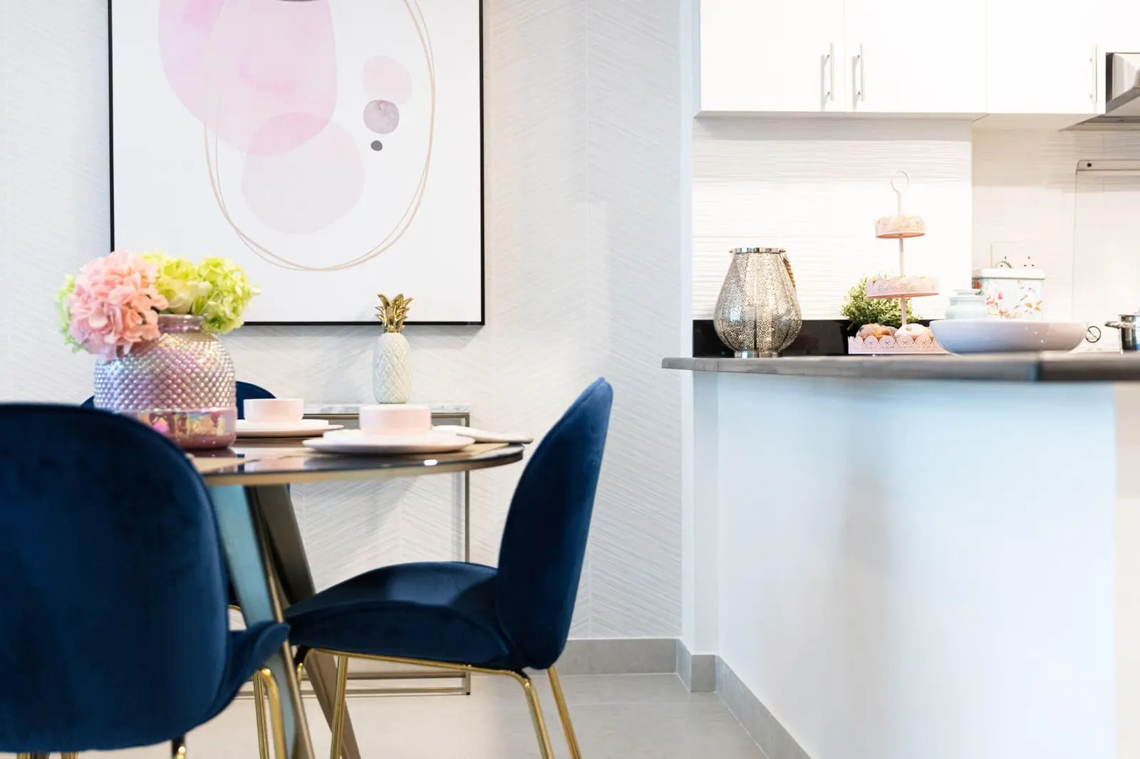 Bloom Arjaan by Rotana dining area interior with stylish furnishings in Park View Saadiyat Island Abu Dhabi